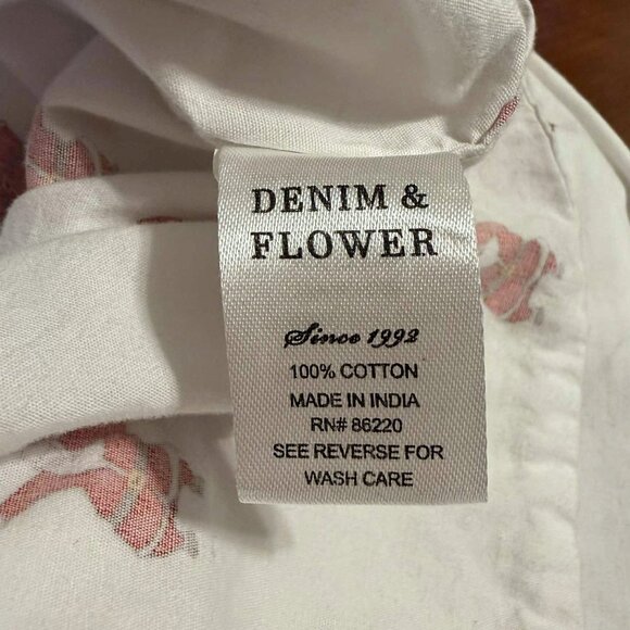 Denim & Flower Boys Button-Down Shirt | Dabbing Santa Christmas Print | Size 7 - Picture 4 of 5